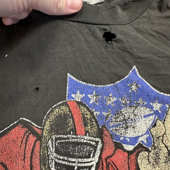 Vintage 90s Budweiser NFL Distressed T Shirt Size XL Black C.G.W 1993 - Picture 6 of 11